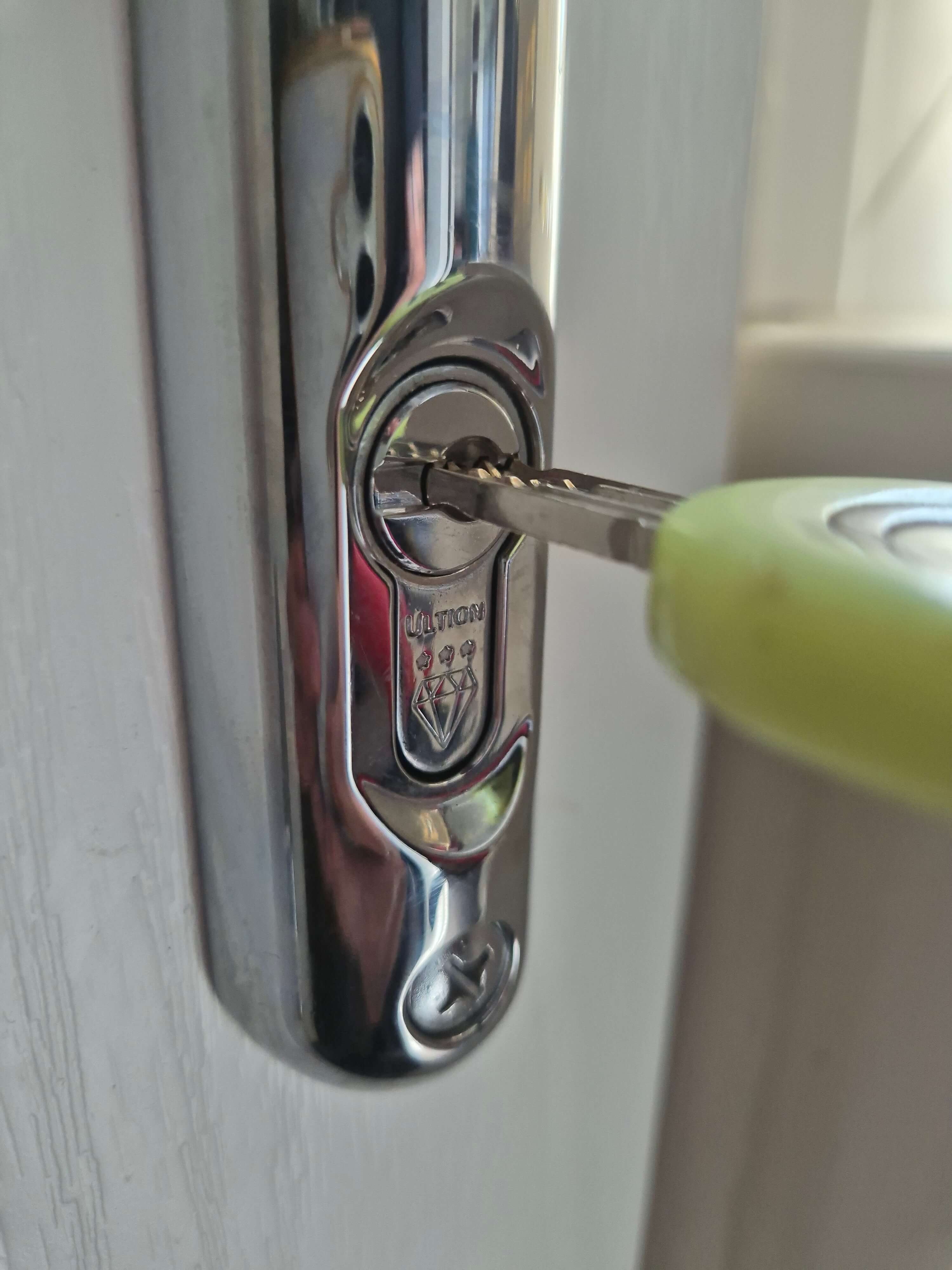 Ultion lock and handle upgraded